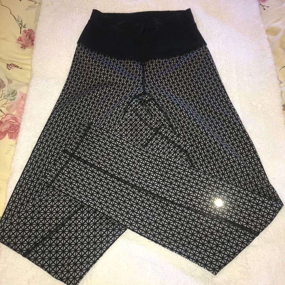 🍋Lululemon | Straight Up Pant TriGeo - Picture 4 of 8